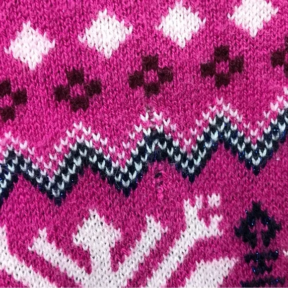 Tommy Hilfiger Pull-over Pink Sweater with Snowflakes - Picture 6 of 8